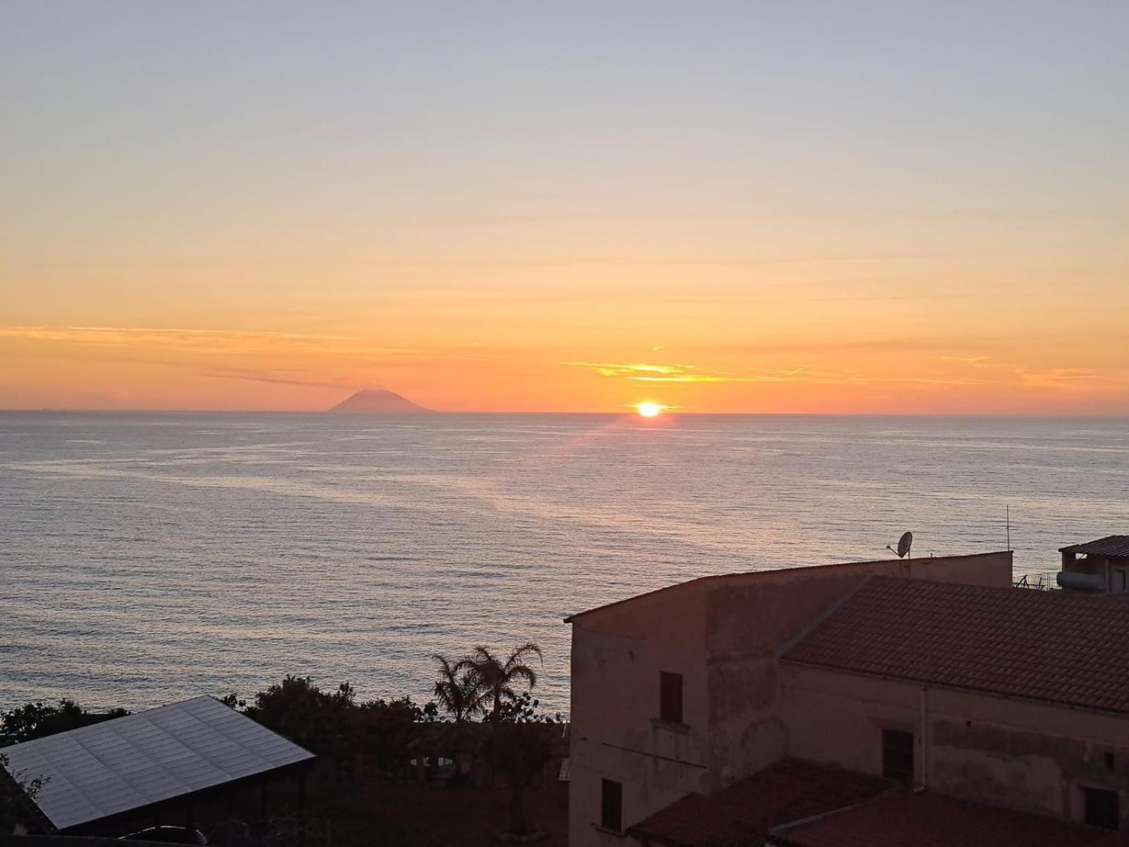Apartamento Tithouse Tropea Exterior foto
